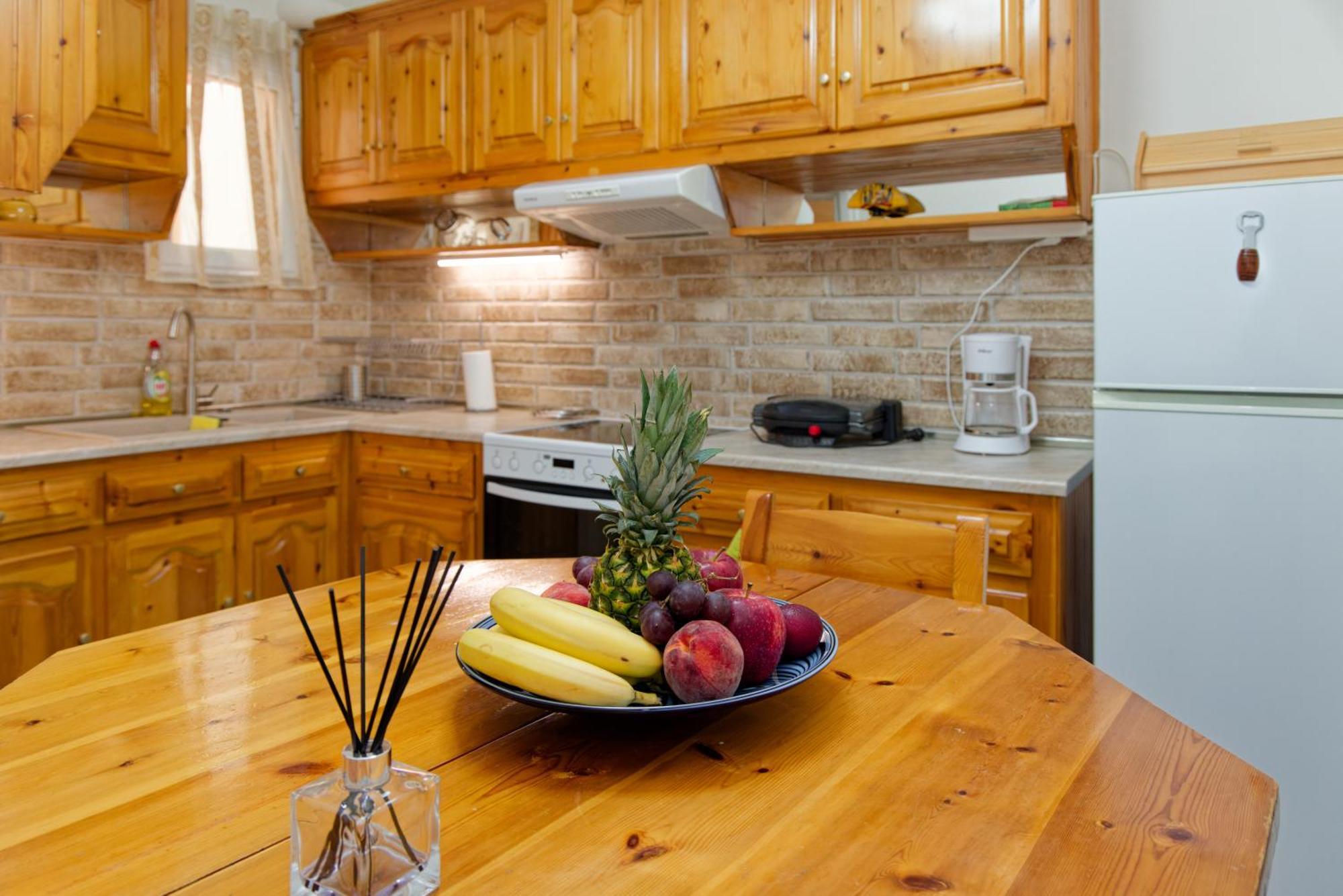 Serenity Apartment Каламата Екстер'єр фото